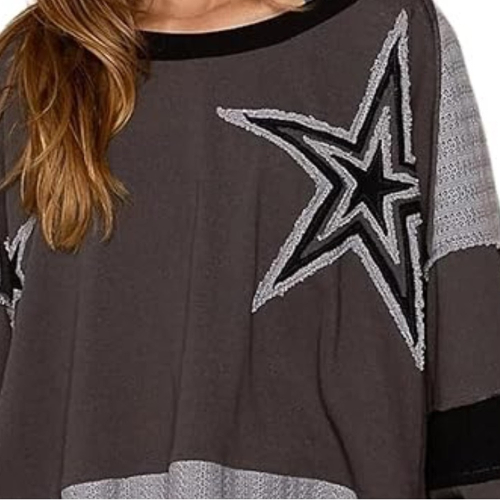Pol Gray Star Patchwork Sweater / Sweatshirt / Pu… - image 4